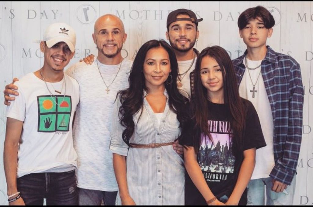 Isaac Arellanes family