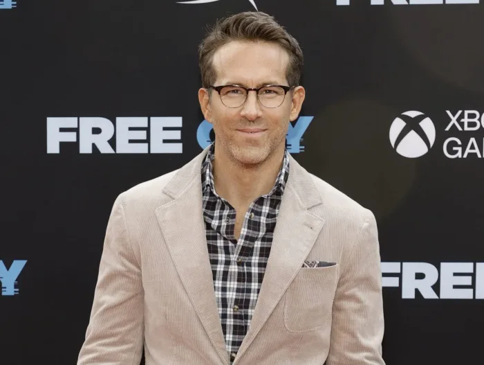 Ryan Reynolds image
Credit: Toronto Sun