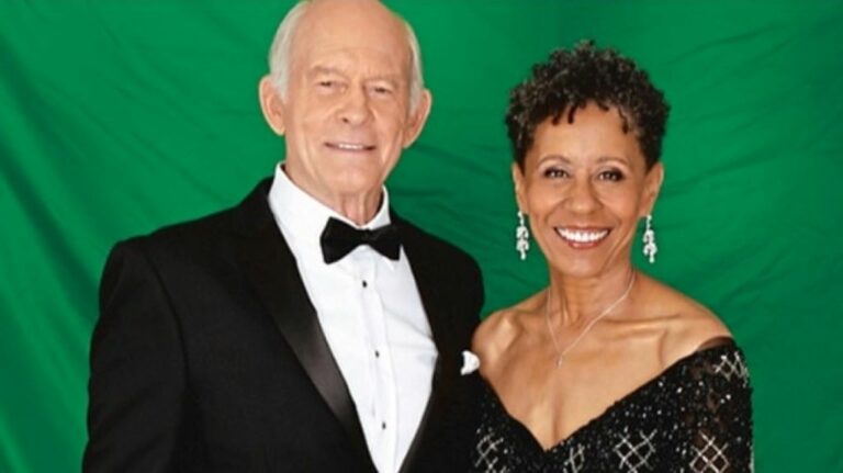 Nan Harris and Max Gail